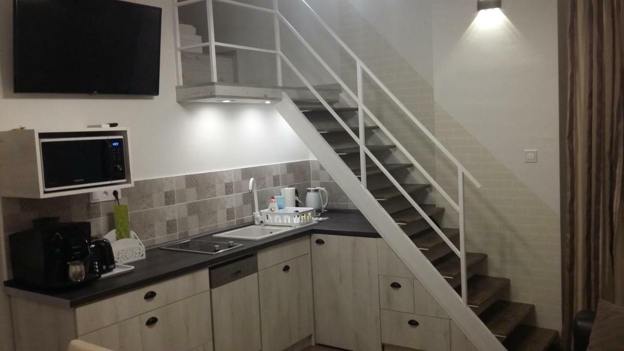 Kossuth Apartmanok Debrecen Exterior foto
